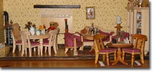 Das Wohnzimmer im Vitrinenschrank